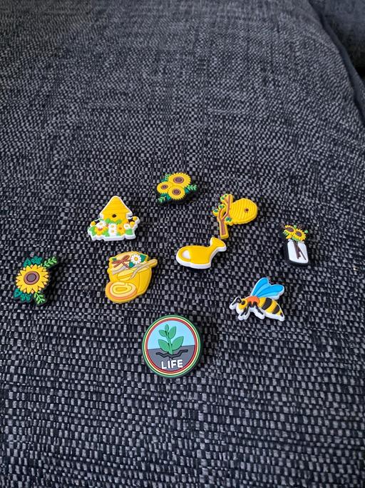 Buy & Sell Lanesfield Wolverhampton - Photos for Croc charms 0.25p each mix & match