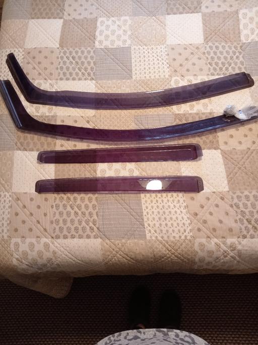 Vehicles Gornal Wood Dudley - Photos for Car wind reflectors