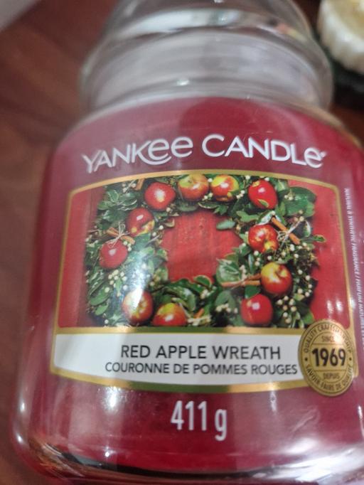 Buy & Sell Dosthill Tamworth - Photos for yankee candle