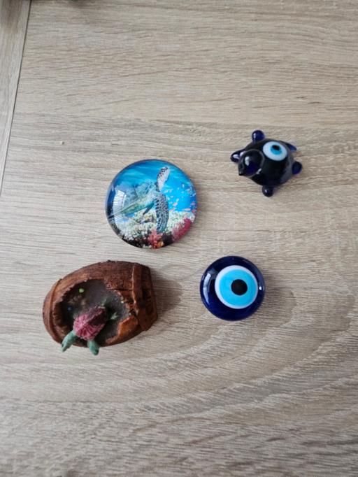 Buy & Sell Newton Doncaster - Photos for set of 4 fridge magnets..3 glass.