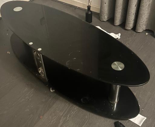 Buy & Sell Shoreditch North London - Photos for Tv table