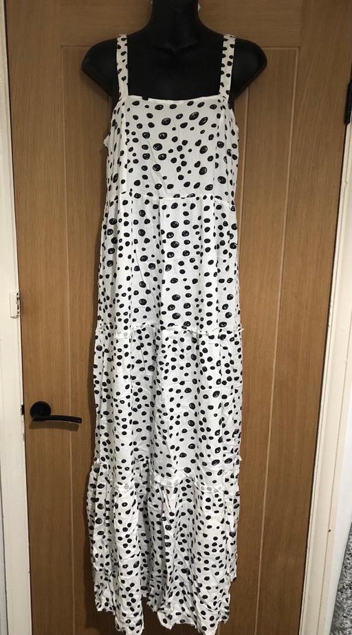 Buy & Sell Cradley Heath Sandwell - Photos for (Size 10) DRESS