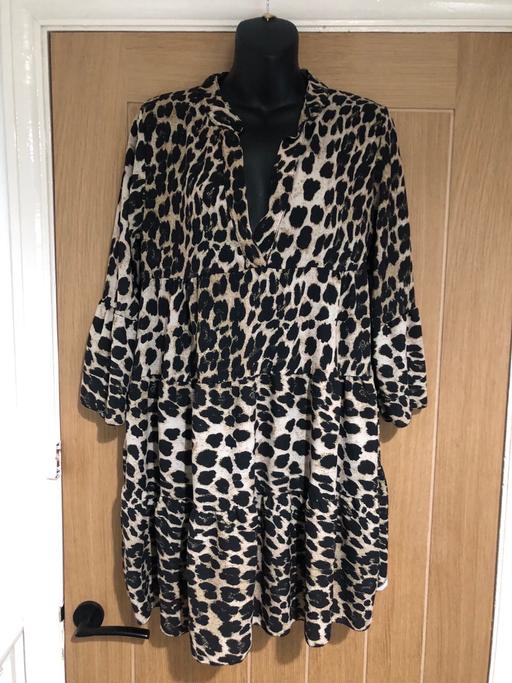 Buy & Sell Cradley Heath Sandwell - Photos for (S/M) SHORT DRESS