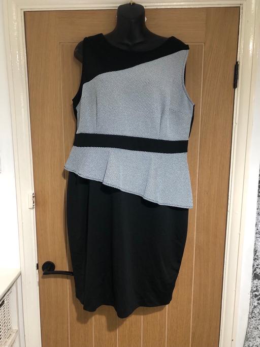 Buy & Sell Cradley Heath Sandwell - Photos for (Size 18) DRESS