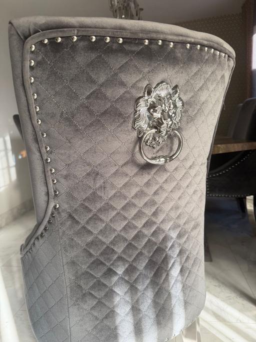 Buy & Sell - Photos for Dinning table chairs