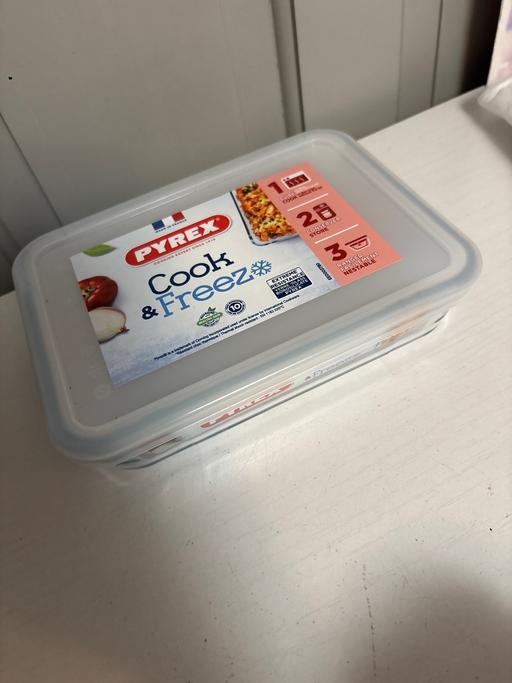 Buy & Sell Duckmanton Chesterfield - Photos for Pyrex cook & freeze dish