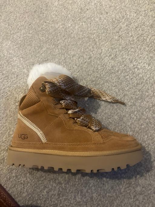 Buy & Sell Feltham Hounslow - Photos for Ugg style boots