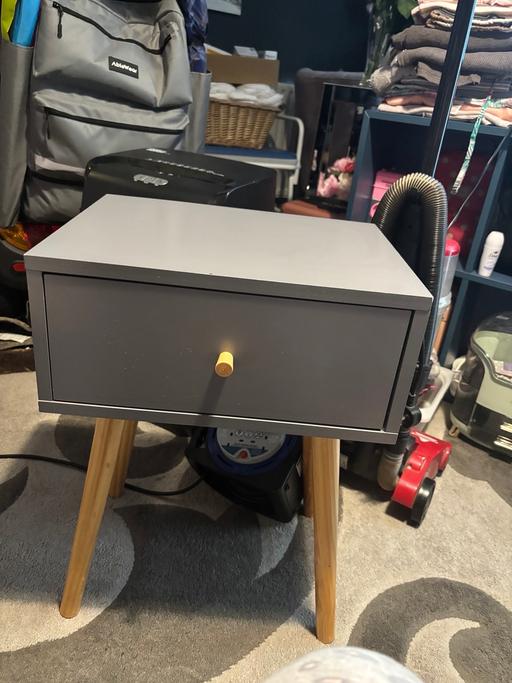 Buy & Sell Weoley Castle Birmingham - Photos for For sale hobbit grey bedside table