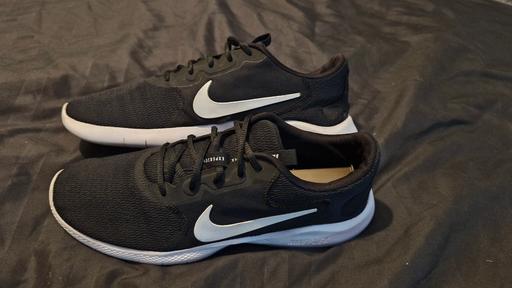 Buy & Sell Seasalter Canterbury - Photos for NIKE FLEX TRAINERS SIZE 8.5