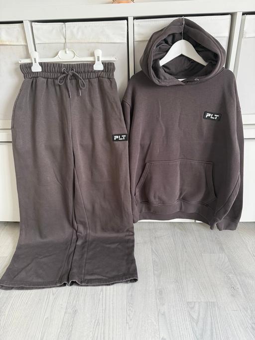 Buy & Sell Bounds Green North London - Photos for Pretty Little Thing Tracksuit Size 6