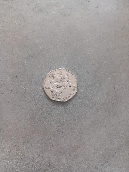 Classes South Quay East London - Photos for jewellery collectable