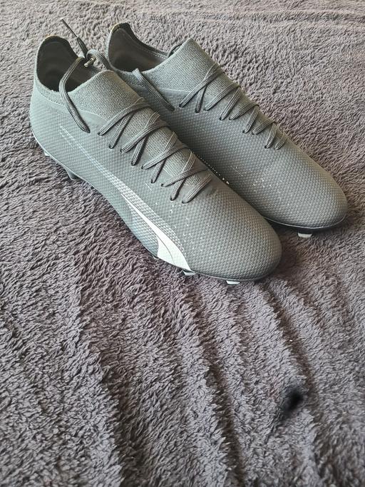 Buy & Sell Walsall Town Centre Walsall - Photos for Mens Puma Football Boots Size 9