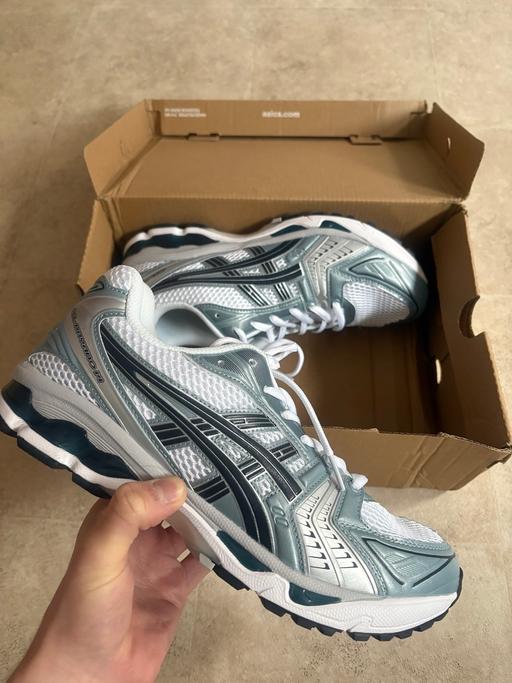 Buy & Sell Waterloo Sefton - Photos for ASICS Gel Kayano 14 Fjord Grey