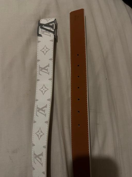 Buy & Sell Roydon Harlow - Photos for White belt leather