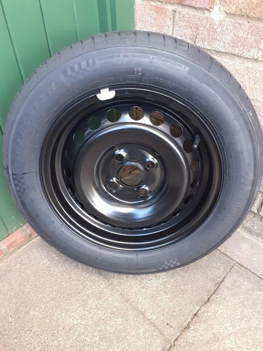Vehicles Leagrave Luton - Photos for Car Wheel/Tyre 14 inch(LU33BY)