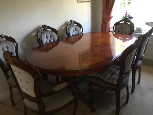 Buy & Sell Stirchley Telford and Wrekin - Photos for Dining Table Polished Wood With 8 Chairs