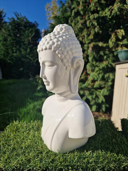 Buy & Sell Denington Industrial Estate North Northamptonshire - Photos for PORCELAIN DETAILED BUDDAH HEAD 11 INCHES TALL