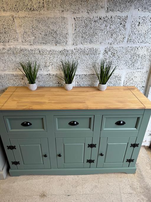 Buy & Sell Hoobrook Wyre Forest - Photos for Mexican pine sideboard