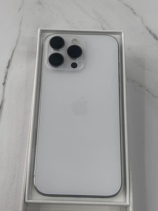 Buy & Sell Longton Stoke-on-Trent - Photos for APPLE IPHONE 16 PRO MAX 256GB WHITE TITANIUM
