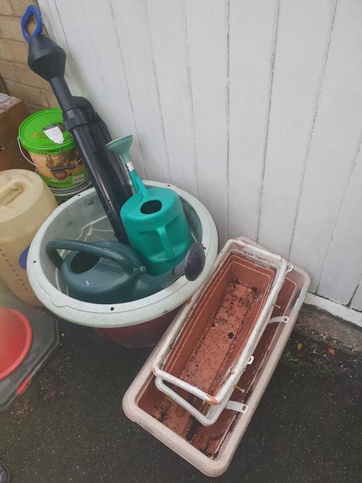 Buy & Sell Pensnett Dudley - Photos for XL Planter, Water Pump, 3 Troughs & 2 Cans.