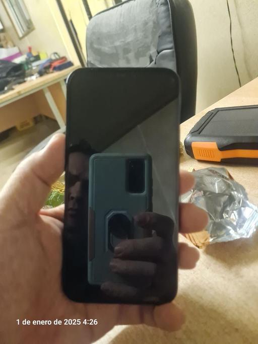 Buy & Sell Edmonton North London - Photos for iPhone 12 Pro unlocked in good condition