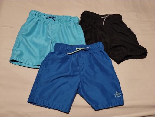 Buy & Sell Millers Bridge Industrial Estate Sefton - Photos for 3x 8-9 years shorts