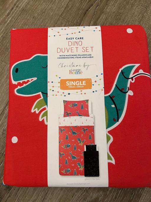 Buy & Sell Chaddesden Derby - Photos for Single Christmas Dinosaur Duvet Set