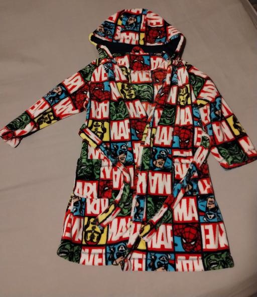 Buy & Sell Millers Bridge Industrial Estate Sefton - Photos for 7-8 years Marvel robe