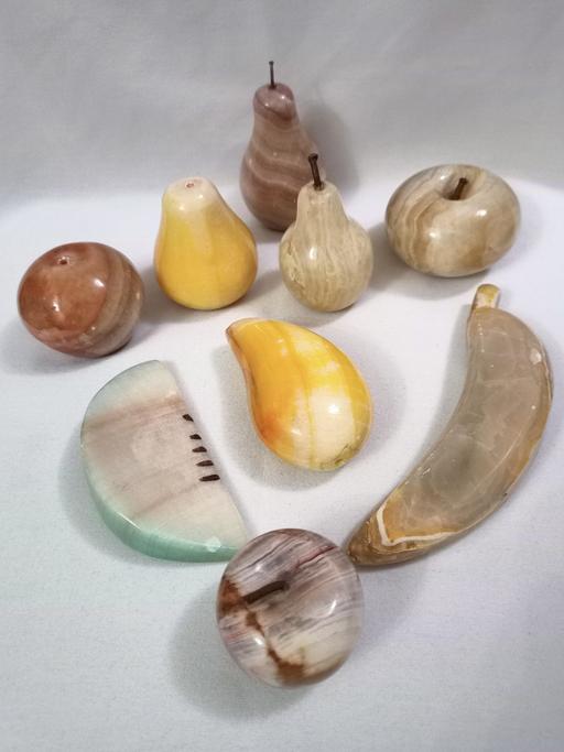 Buy & Sell Hall Green Birmingham - Photos for VINTAGE ONYX/MARBLE DECORATIVE FRUITS.