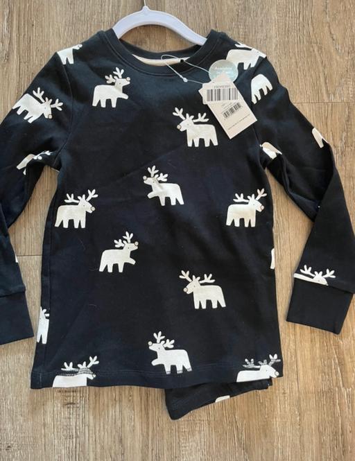Buy & Sell Oakwood Derby - Photos for Age 4/5 Reindeer Pyjamas Brand New