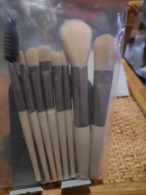 Buy & Sell Woodside South East London - Photos for Set Of Make up Brushes