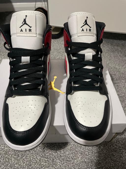 Buy & Sell Burnage Manchester - Photos for Women’s Air Jordan 1 Mid