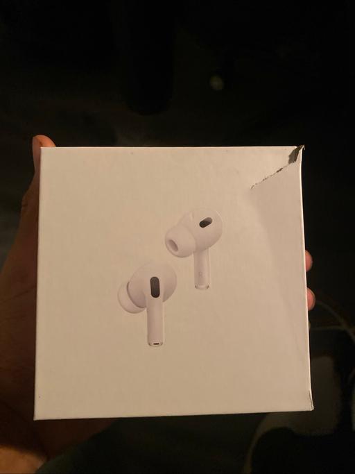 Buy & Sell Elm Park Havering - Photos for Airpods second generation