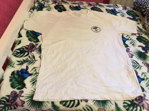 Buy & Sell Woodcross Wolverhampton - Photos for Mens Top See Second Pic Size L