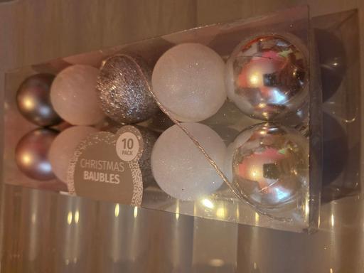 Buy & Sell Blackpool Town Centre Blackpool - Photos for Christmas baubles x 10 NEW