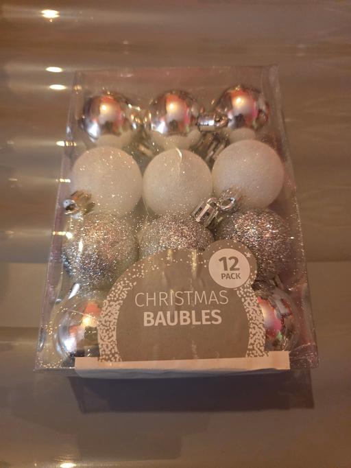 Buy & Sell Blackpool Town Centre Blackpool - Photos for Christmas baubles x 12 small