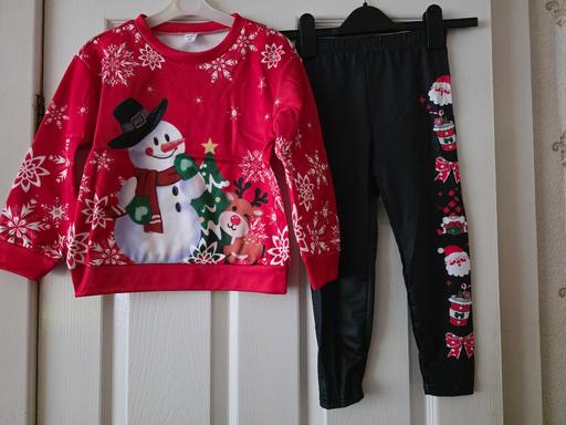 Buy & Sell Blackpool Town Centre Blackpool - Photos for Christmas leggings & sweatshirt set age 5 yrs