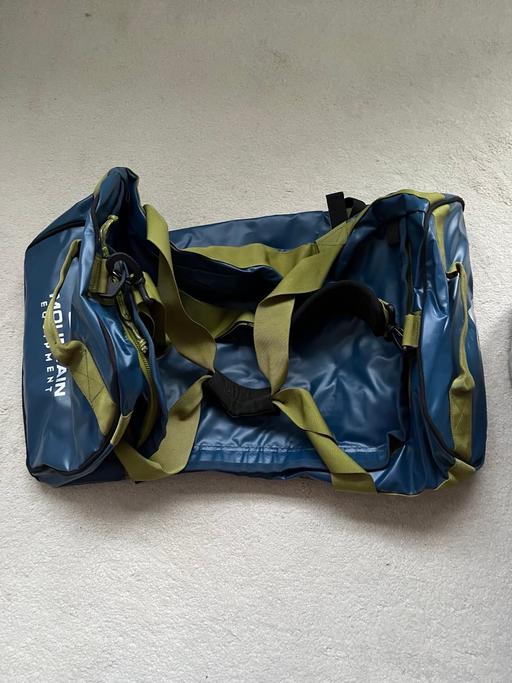 Buy & Sell Marble Arch Central London - Photos for Mountain Equipment Wet & Dry Kit Bag 40L
