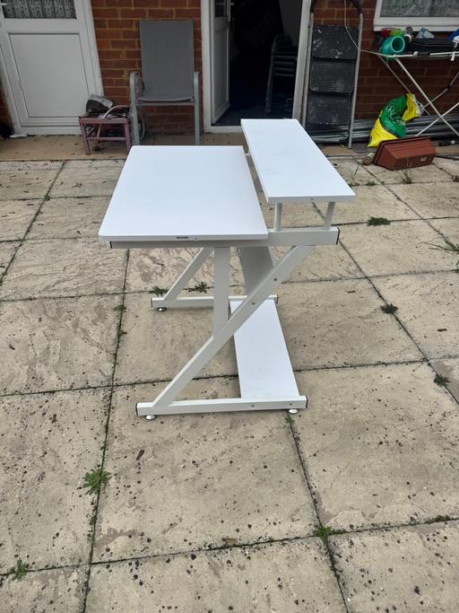 Buy & Sell Lower Sundon Central Bedfordshire - Photos for white desk