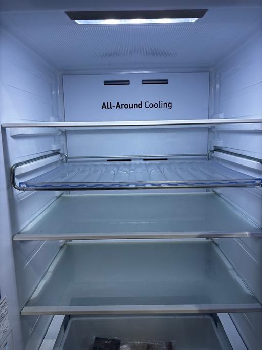 Buy & Sell Moortown Leeds - Photos for Samsung fridge freezer