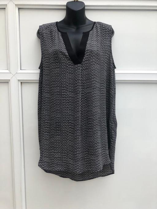 Buy & Sell Cradley Heath Sandwell - Photos for (M/L) TOP