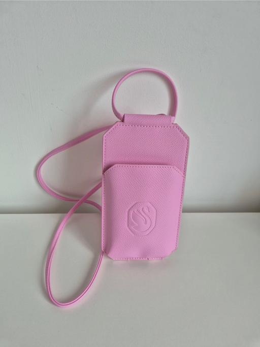 Buy & Sell Whitechapel East London - Photos for Swarovski mobile phone holder