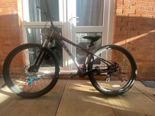 Buy & Sell Moons Moat North Industrial Estate Redditch - Photos for ladies hellcat Carrara