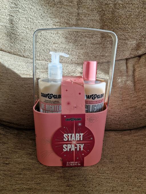 Buy & Sell Ramsgate Thanet - Photos for bn Soap and glory caddy giftset damaged card