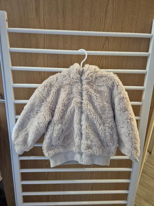 Buy & Sell Shoreditch North London - Photos for Fluffy Hoodie age 2-3 years