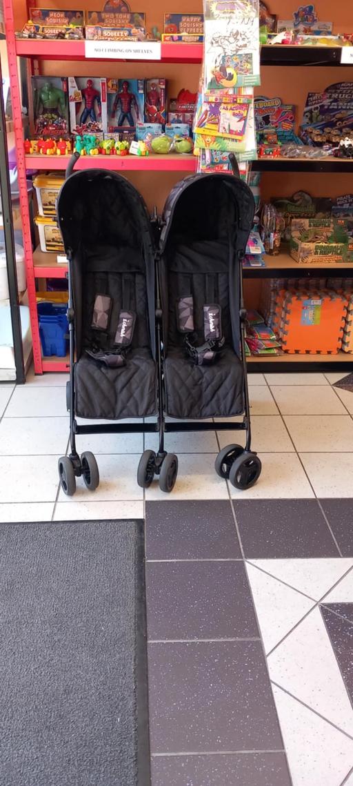 Buy & Sell Westcliff-on-Sea Southend-on-Sea - Photos for Dani Dyer Cherish MB11 double stroller