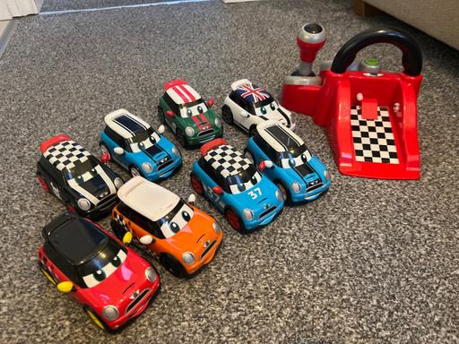 Buy & Sell Amblecote Dudley - Photos for Mini car toy and 2 launchers 