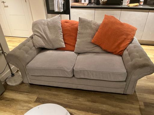 Buy & Sell Walthamstow East London - Photos for 3 seaters grey sofa and cushions included