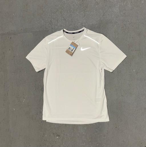 Buy & Sell Booker Buckinghamshire - Photos for NIKE MILER 1.0 WHITE