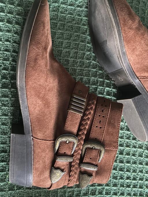 Buy & Sell Stourbridge Dudley - Photos for Mantaray Brown Boots Size 4